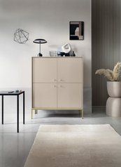 Комод високий Perfect Home Моно / Mono 4-дверний з золотими ніжками MK104 Беж пісочний жива фотографія