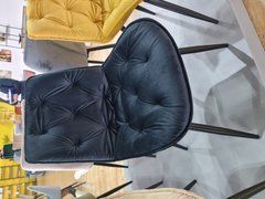 Стілець CHERRY II Velvet Signal Чорний жива фотографія